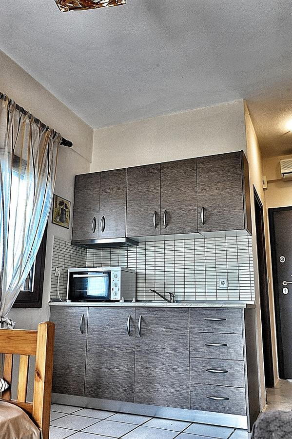 Palm Tree Apartments Псакудия Экстерьер фото