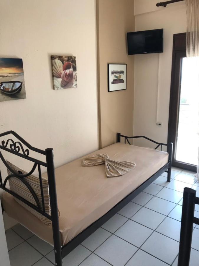Palm Tree Apartments Псакудия Экстерьер фото